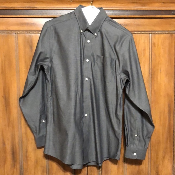 Men’s Dress Shirts (3 in set). Size S - Picture 2 of 7